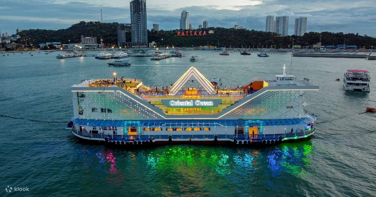 Taxtlar oyini seriyasidan jinsiy aloqa sahnalari